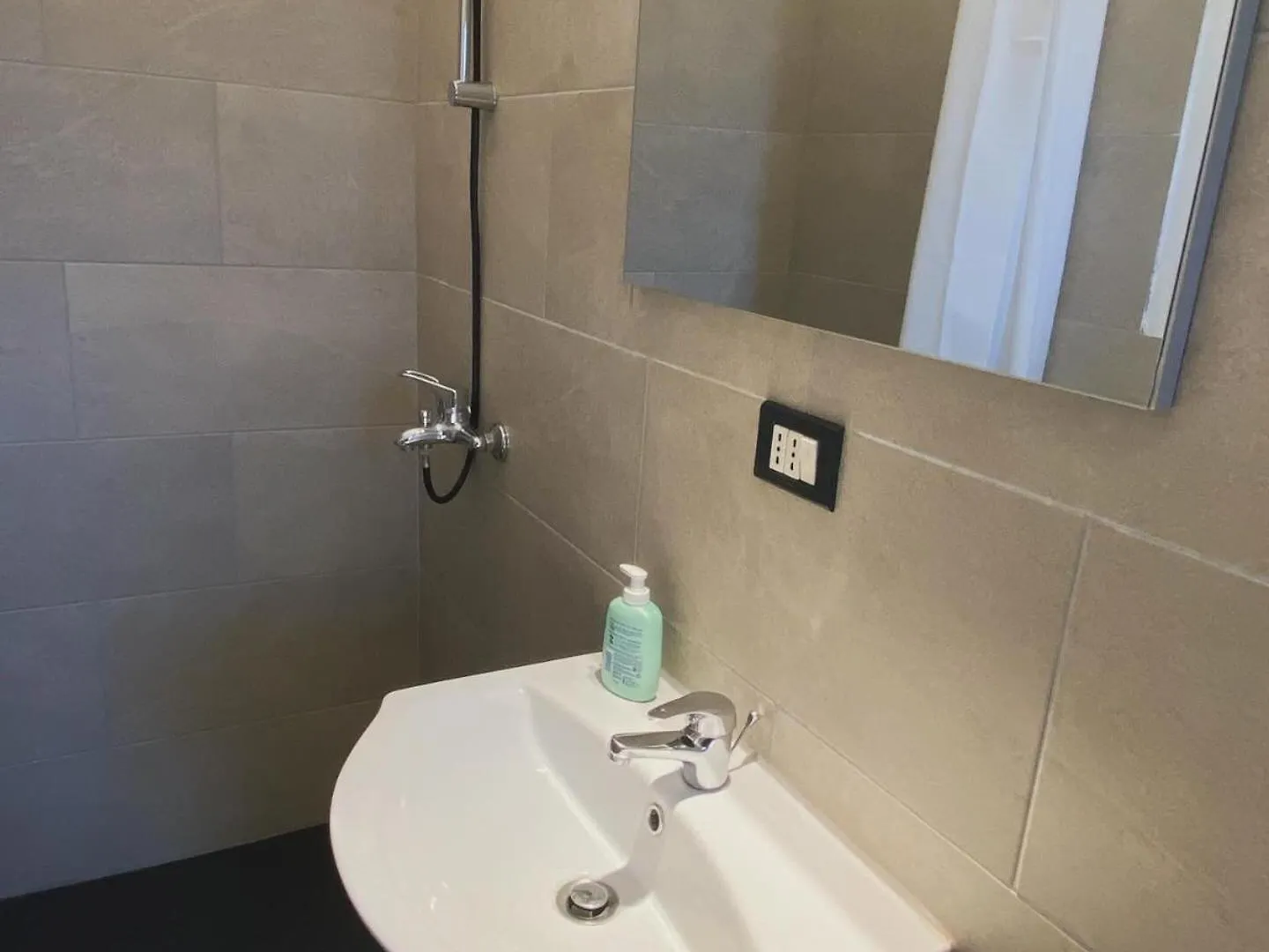 Affittacamere Fiore Piacenza Guest house